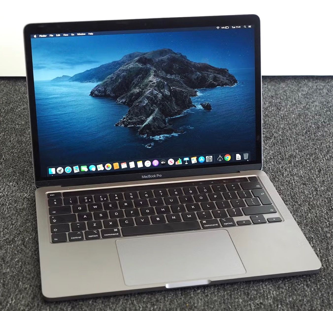 MacBook Pro 13” (2020, M1, 8GB/256GB) – Great Condition, Minor Crack