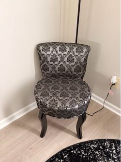 2 30 H 18 W elgant chairs