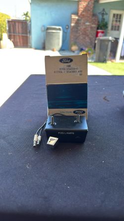 Switching Bracket To Fog Lamp For An Older Model Ford Mustang