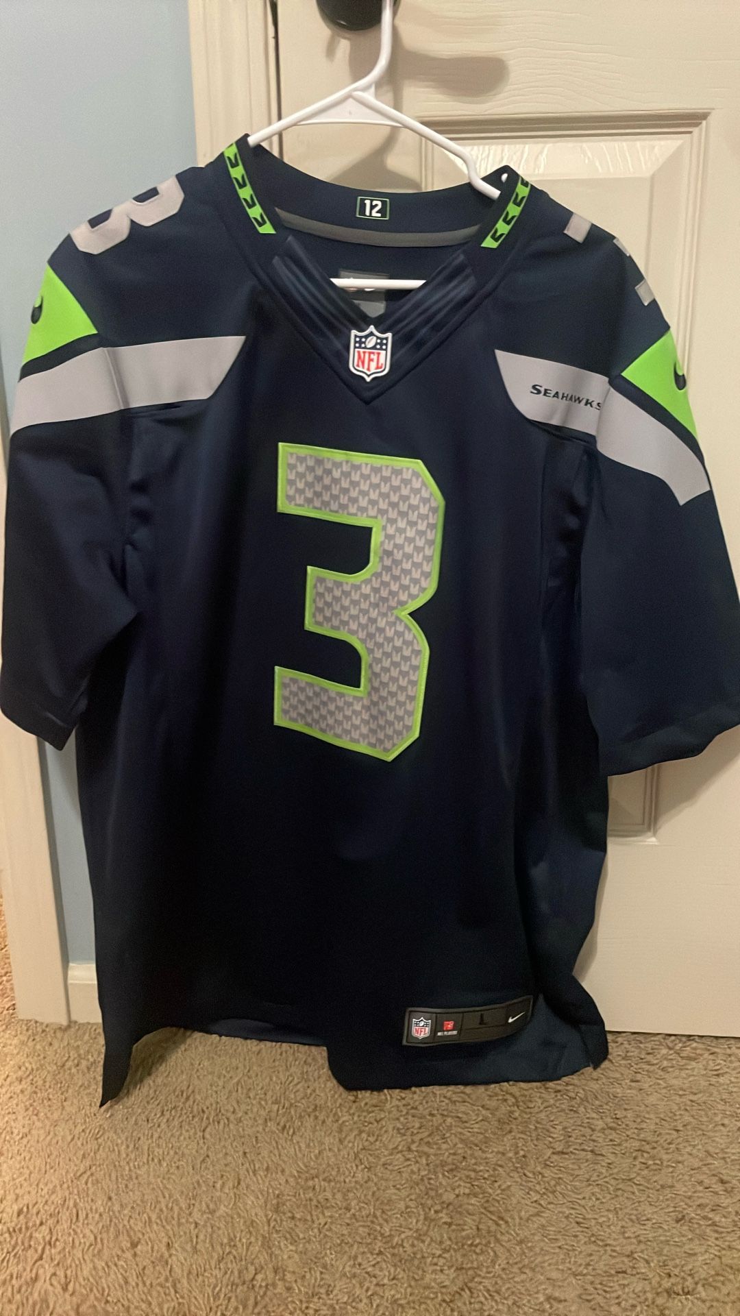 Russel Wilson Seahawks jersey