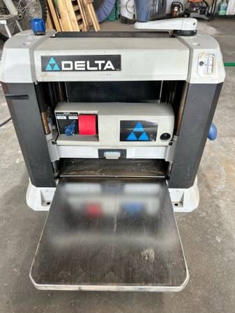 Delta 13” 22-580 Finish Planet