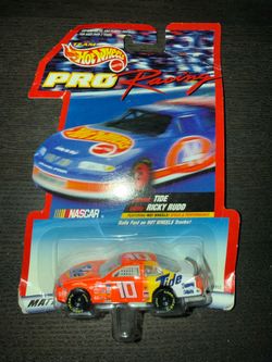 Hot Wheels Pro Racing Tide #10 Ricky Rudd 1998 Ford Taurus 1:64 NASCAR