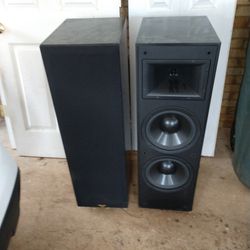 Really Big and Loud Speakers 