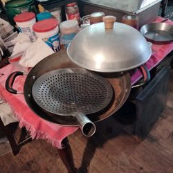 One Large Heavy Duty Steel Walk When Medium Duty Heavy Steel Walk 3 Stainless Woks With Strainer
