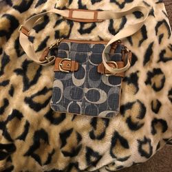 Authentic coach purse