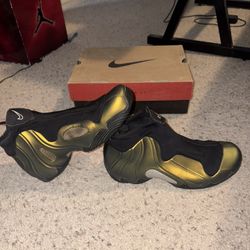 Nike Air Flightposite “Metallic Gold” (1999) Size 11