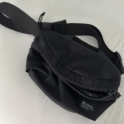 Lululemon Black Belt Bag