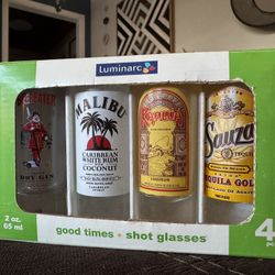 Set Of Four 2 Ounce Shot Glasses Open Box New