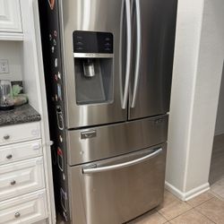 Samsung Refrigerator 