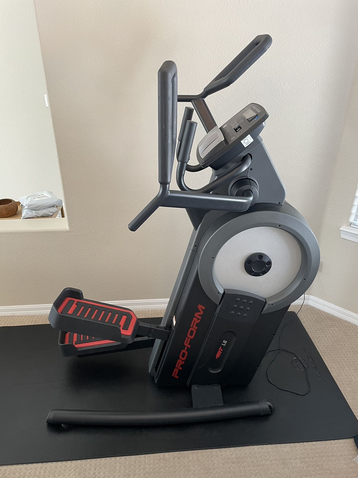 ProForm L6 HIIT Stepper Elliptical Trainer 23 Levels