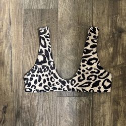 Toast Swim Signature Scoop bikini Top (Spot). Medium.  Bralette.  Leopard cheetah print