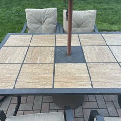  Patio Dinning Table And Chairs