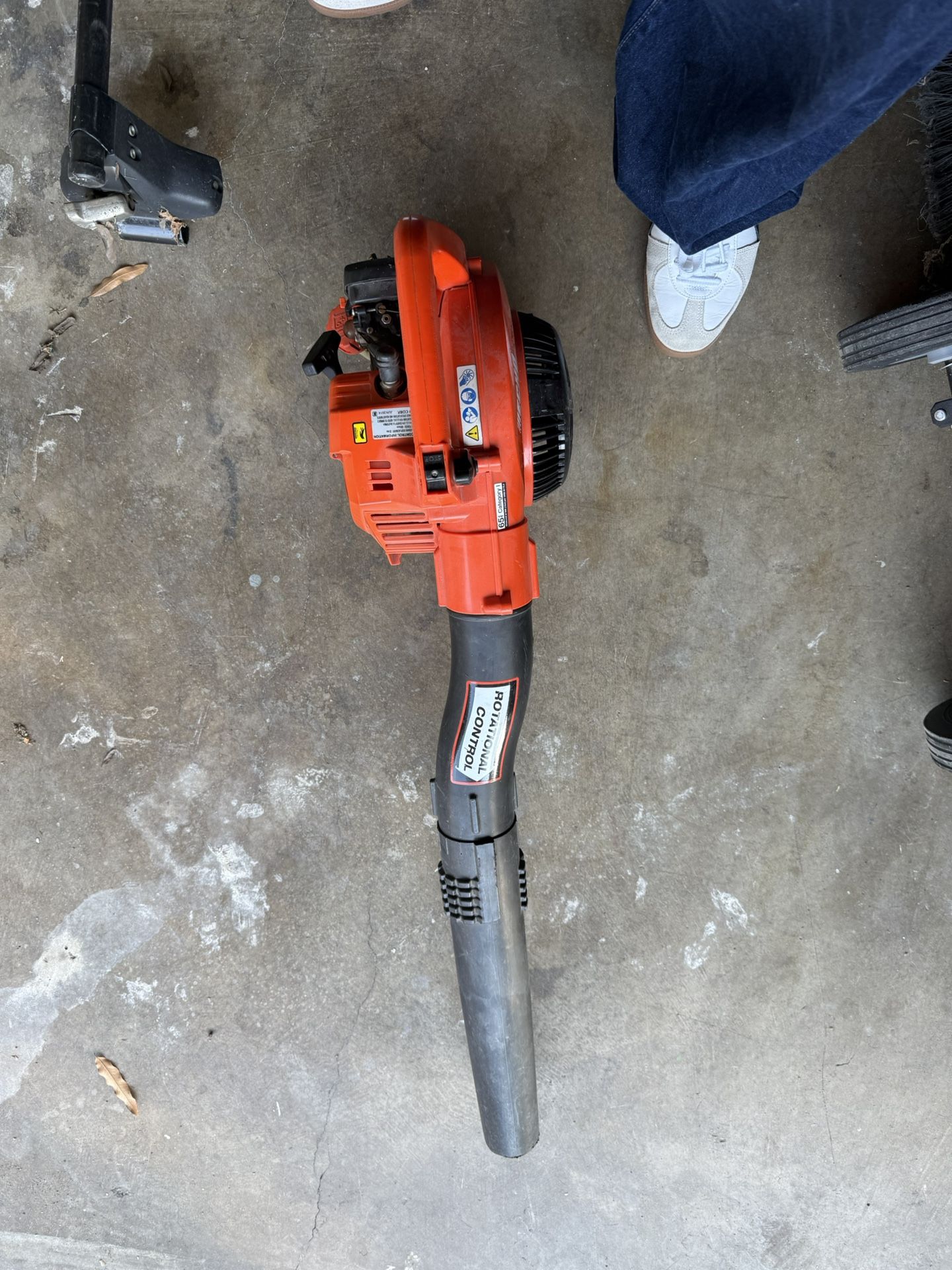 Gas Powered Leaf Blower 