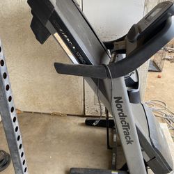 Nordic Track Commercial Treadmill 1750