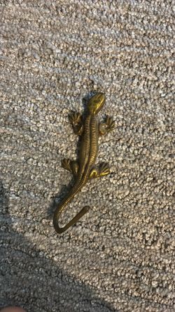 Vintage Brass Lizard Gecko Wall Hook