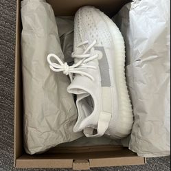 Yeezy Boost 350 V2 Bone Size 9.5