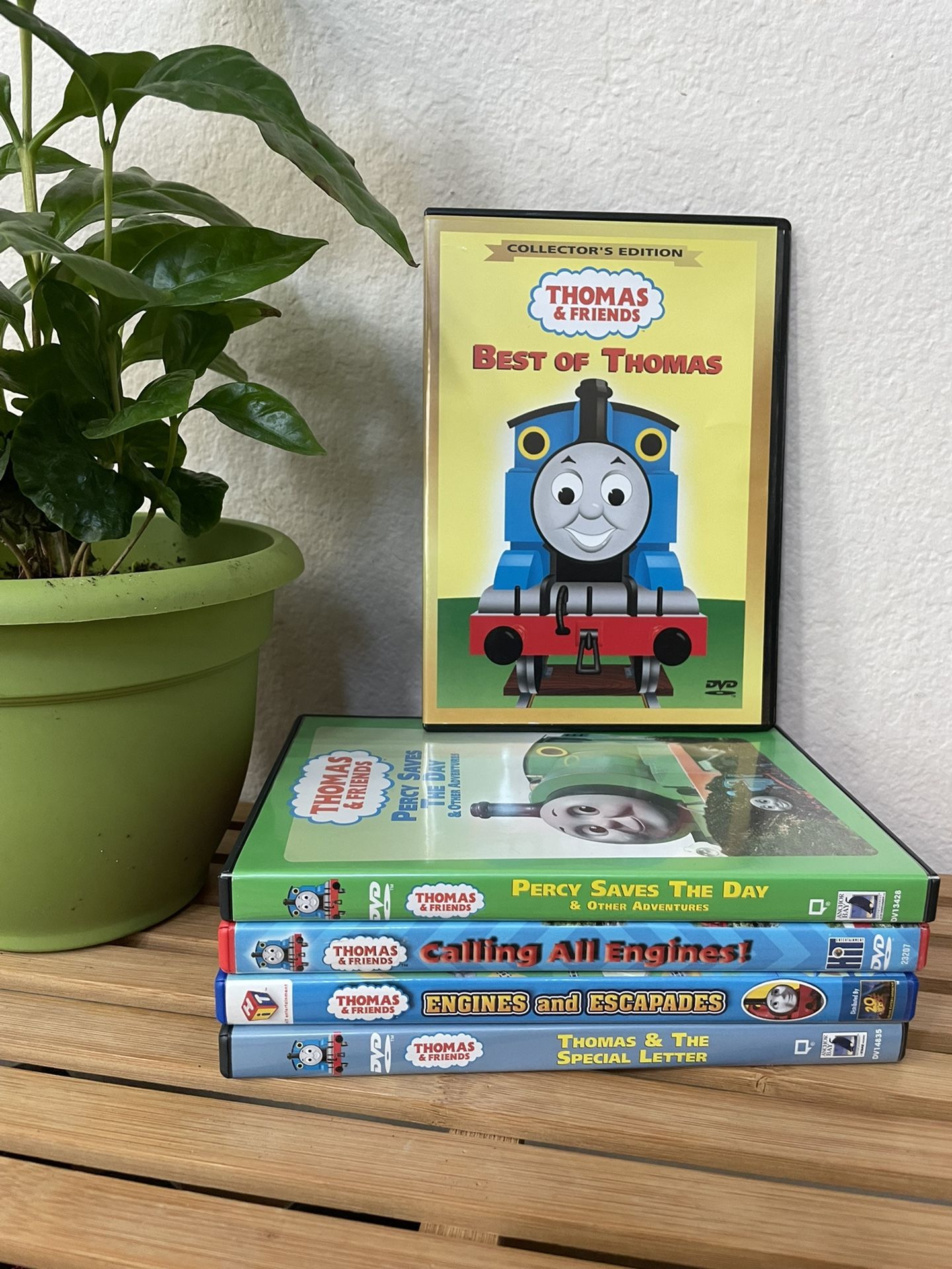 Thomas & Friends DVDs - Lot Of 5