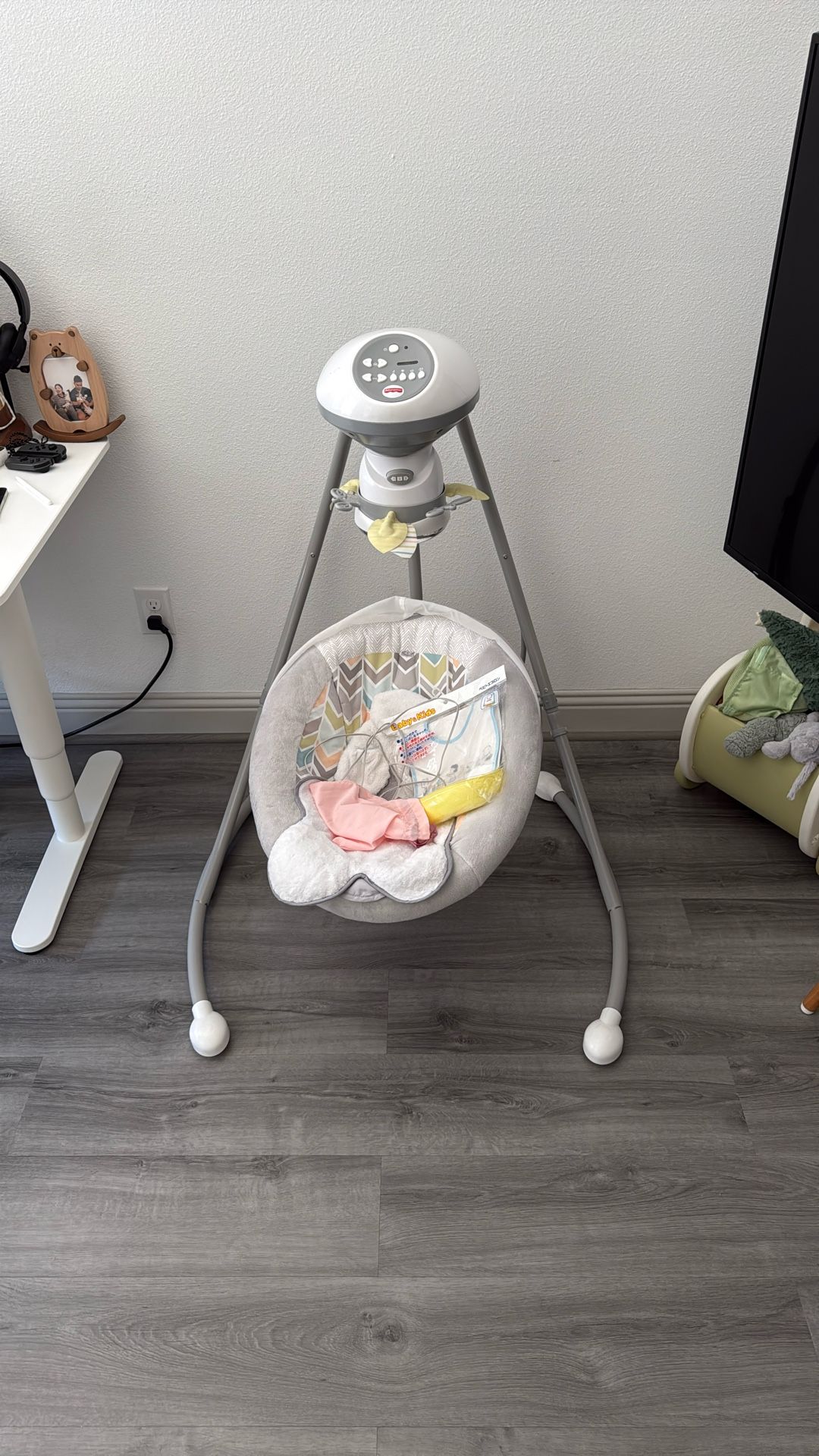 Fisher Piece Baby Swing