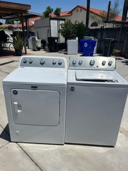 Maytag Washer and Dryer gas heavy duty super capacity good condition delivery and installation available