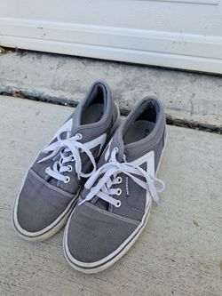 Women's Shoes Size 7.5 In Good Condition 