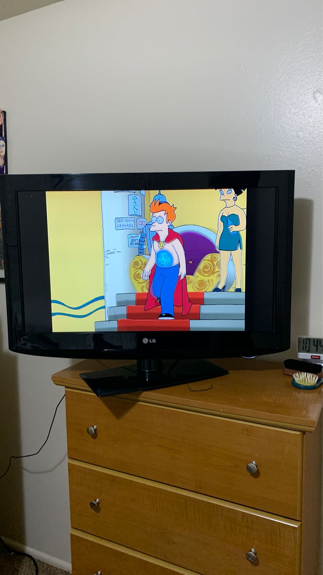 FREE 32” LCD TV (NO AUDIO) *pick up pending*