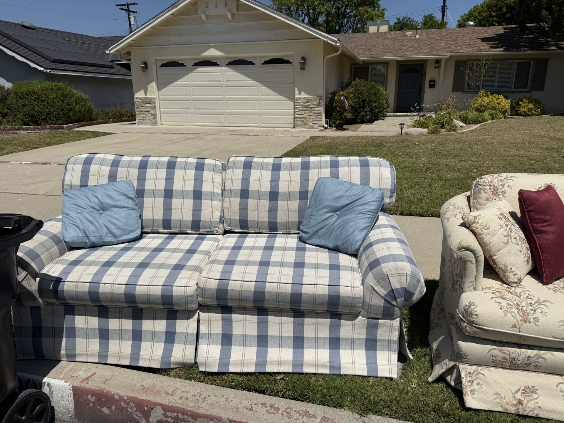 Free Couch