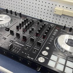 Pioneer Mixer Serato 