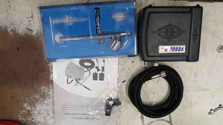 Airbrush w/ compressor