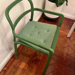 Blu dot cute green chairs (set of 2)