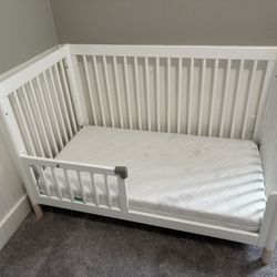 Babyletto 4 In 1 Crib And Newton Washable Mattress 