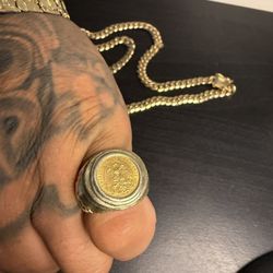Dos Pesos !!14 K Ring!!!!!