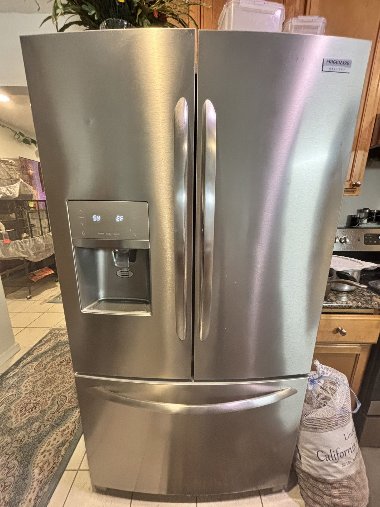 Frigidaire Refrigerator