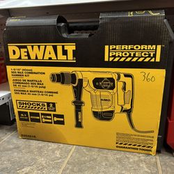 Dewalt New 1 9/16” Rotary Hammer 