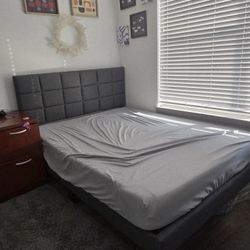 Queen Size Grey Tufted Platform Bed Frame