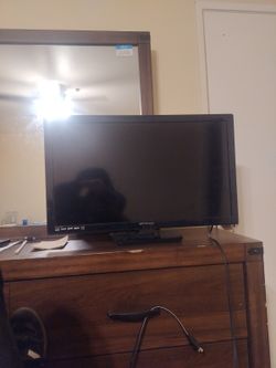Emerson 24 Inch Tv