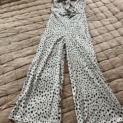 Missguided animal print jumpsuit size XS excellent like new condition