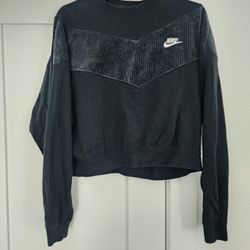 Black Cropped Womens Nike Cropped Sweater Size Small