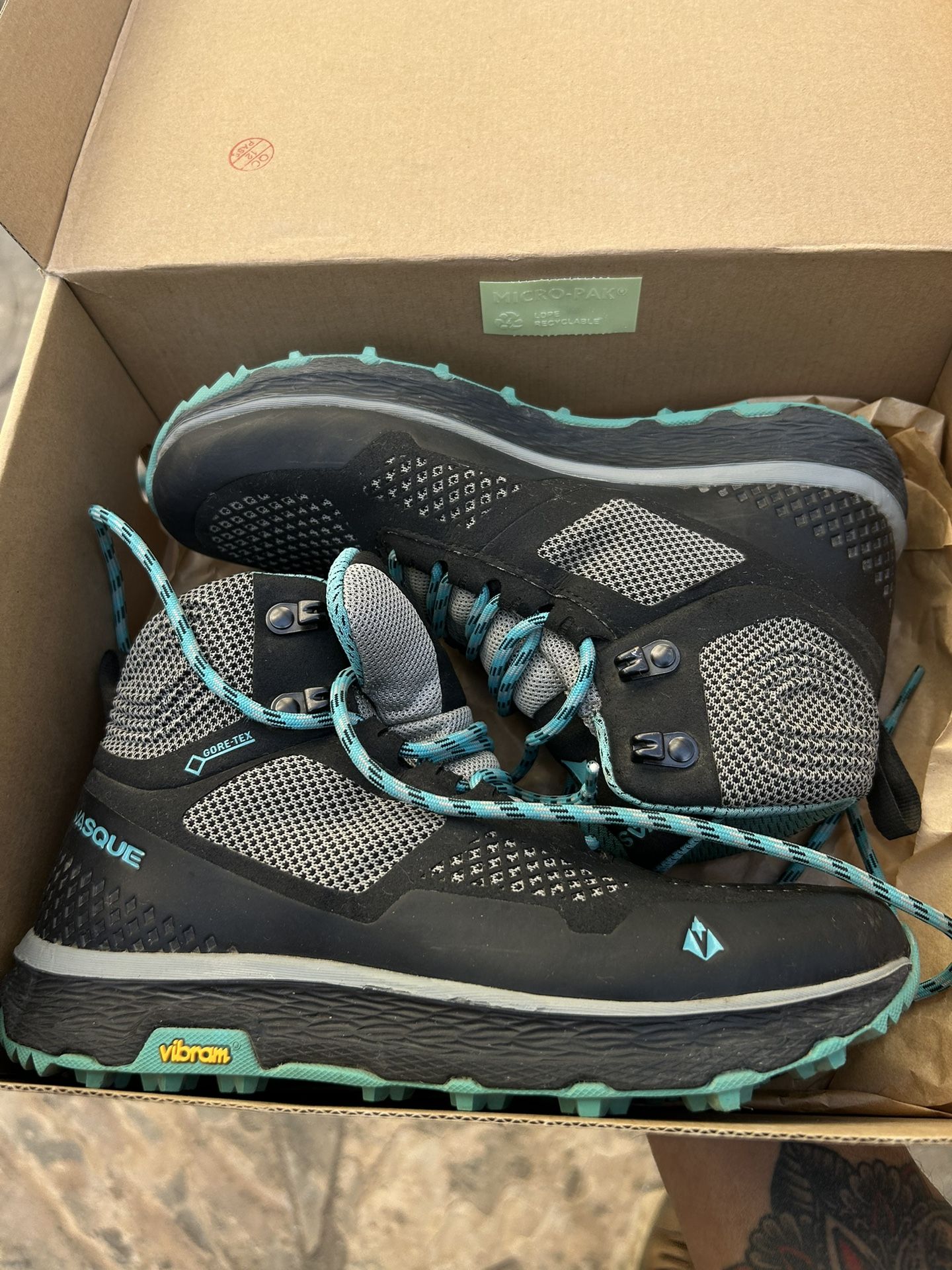 Vasque Women’s Hiking Boots 6.5