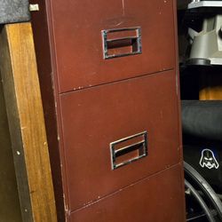 Metal File Cabinet 