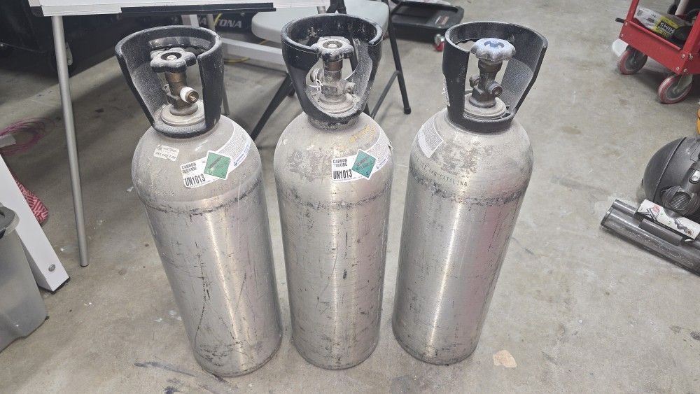Co2 Tanks 60ea