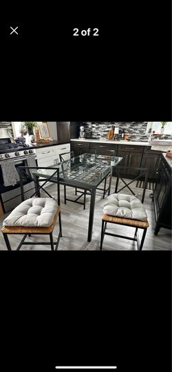 Kitchen table and four chairs delivery fee curbside drop off New Jersey only