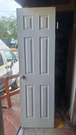 Puerta. Door