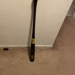 Marucci Bat