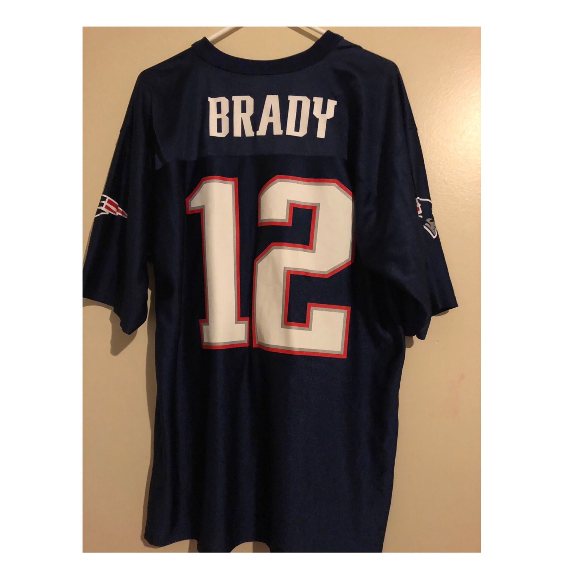 Navy blue New England Patriots Jersey NFL: Tom Brady 12, unisex size L. (Read The Description For More Info.)