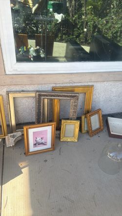 Assorted Gold Picture Frames Lot