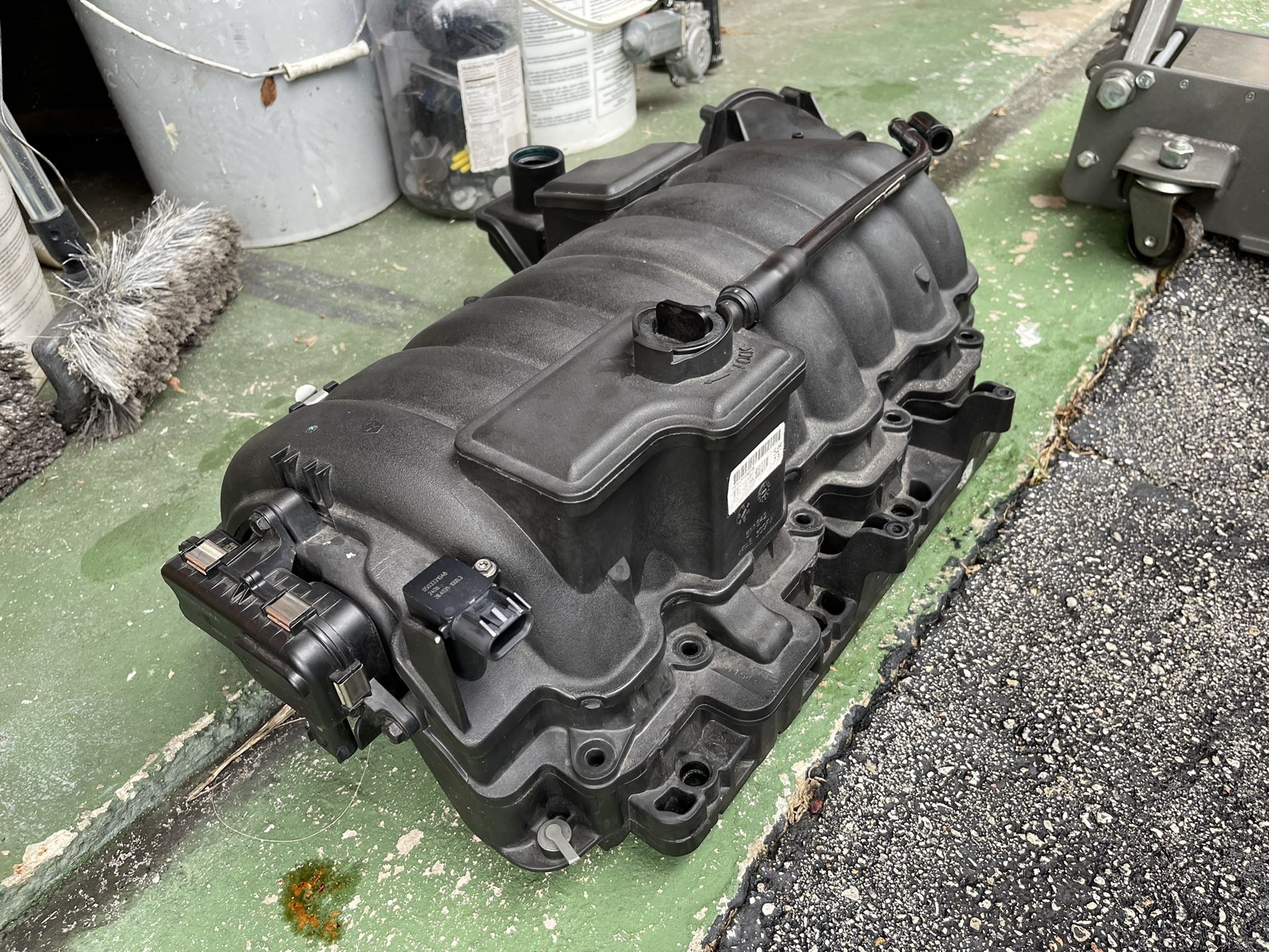 Hemi 392 Intake Manifold Swap For 5.7L Full Kit for Sale in Pompano