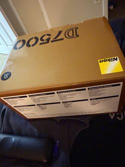 Camera Nikon D7500