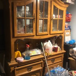 China Crystal Cabinet Armoire
