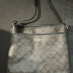 Coach crossbody purse