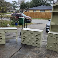 Set Dresser,frame Twin